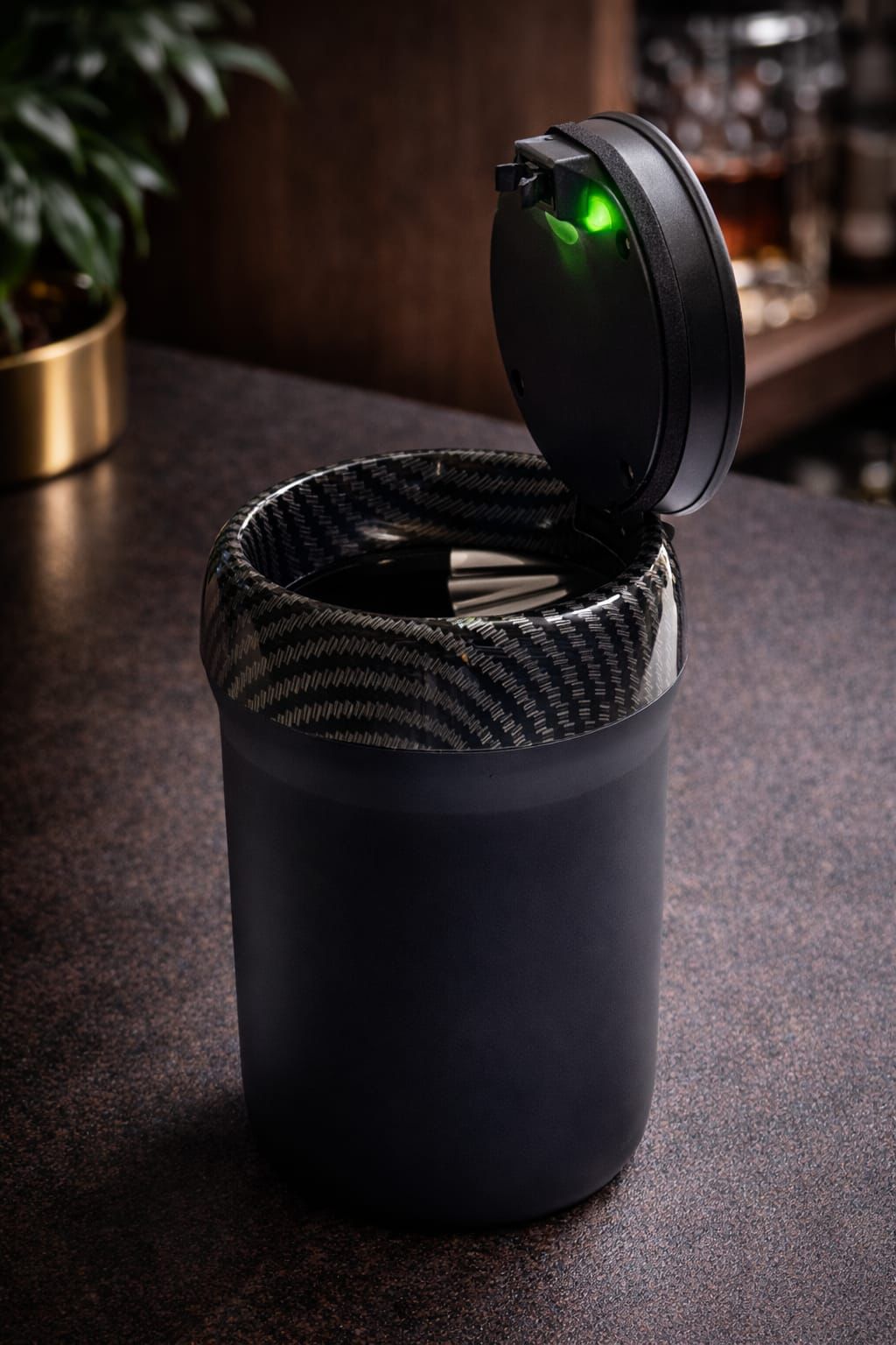 AL KHUMERY Matte Black LED Flip-Top Ashtray | Carbon Fiber Inner Rim | Green Light | Windproof Smoking Accessory UAE