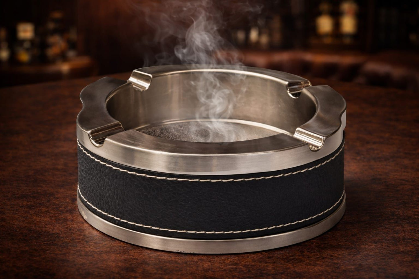 AL KHUMERY Round Leather & Stainless Steel Ashtray | 4-Slot Scalloped Metal Ring | Luxury Smoking Accessory UAE